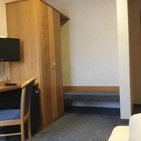 Hotel Im Lustgarten Ladenburg