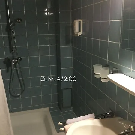 Hotel Im Lustgarten 3*